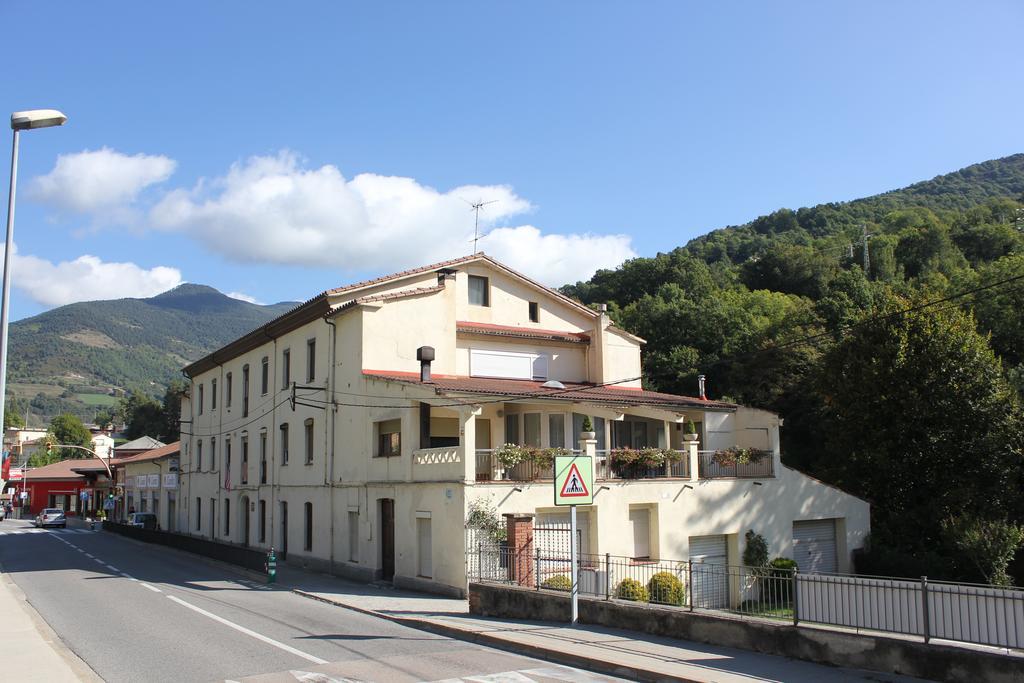 Apartamentos CAN GUSI Ribes De Freser Exterior foto